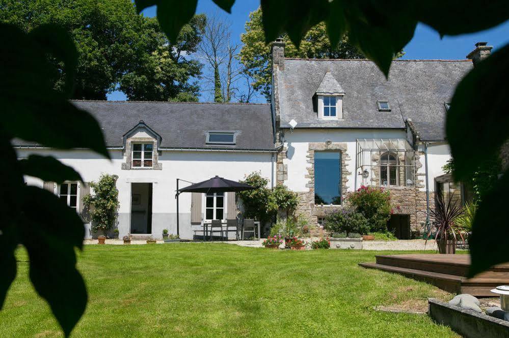 Bed and Breakfast Les Dames De Nage Grand-Champ Esterno foto