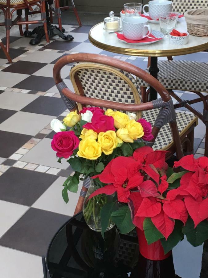 Bed and Breakfast Les Dames De Nage Grand-Champ Esterno foto